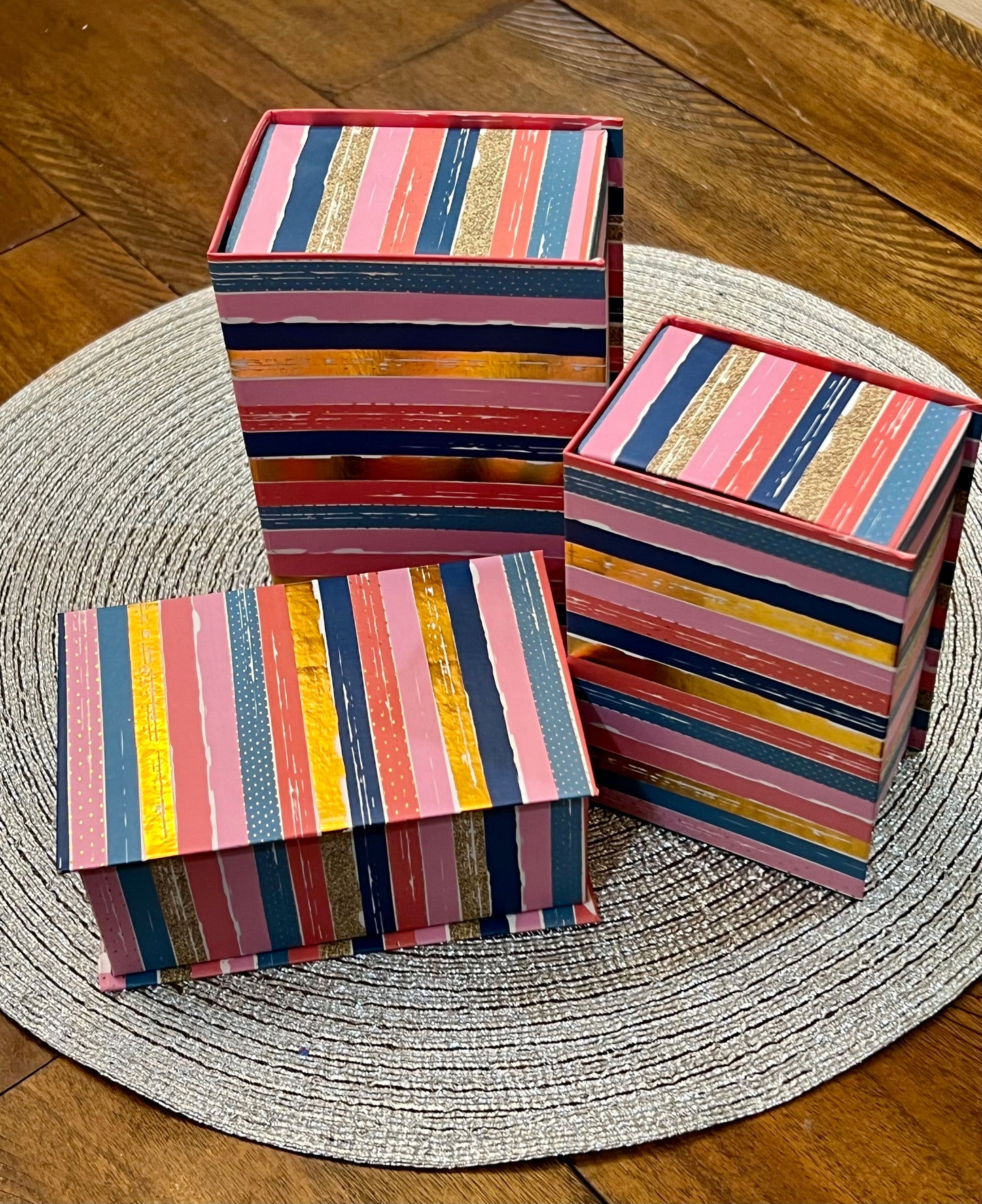 Gift box- small